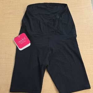 Isabel Black Maternity Shorts
